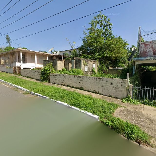 Propiedad declarada estorbo público en F767+8Q Arecibo, Puerto Rico, Arecibo