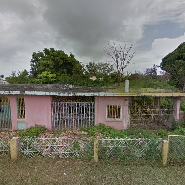 Propiedad declarada estorbo público en 88JR+9G Fajardo, Puerto Rico 00772, Fajardo