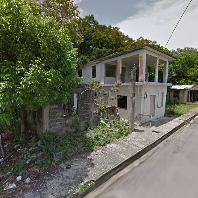 Propiedad declarada estorbo público en 88HX+W3 Fajardo, Puerto Rico, Fajardo
