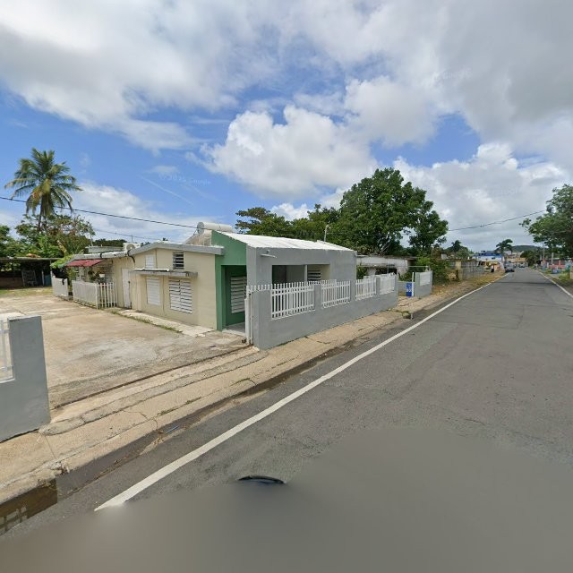 Propiedad declarada estorbo público en 88HW+RF Fajardo, Puerto Rico 00738, Fajardo