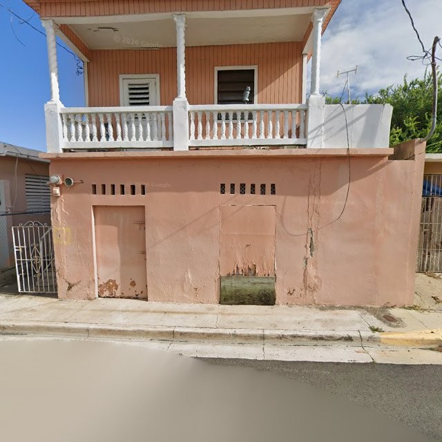 nuisance property at X3FR+P9 Guánica, Puerto Rico 00653