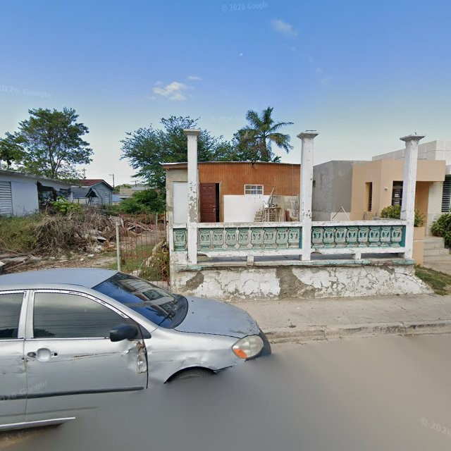 Propiedad declarada estorbo público en Ruinas blancas calle Gobernador Yager, Guánica, Puerto Rico, Guánica