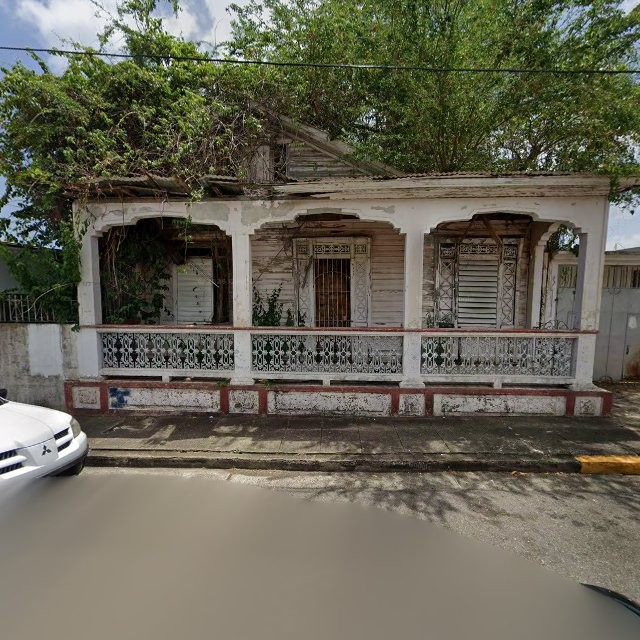 Propiedad declarada estorbo público en XVQP+7M Guayama, Puerto Rico 00785, Guayama