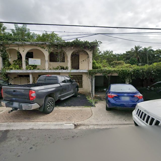 Propiedad declarada estorbo público en 9V99+V2 Guaynabo, Puerto Rico 00678, Guaynabo