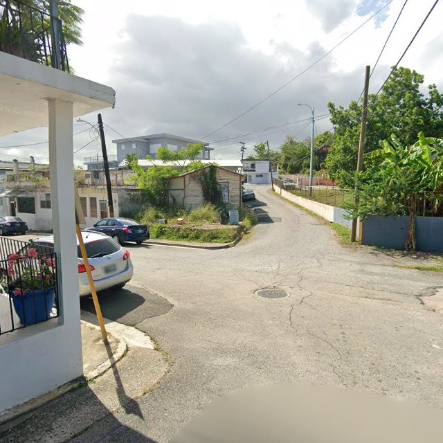 Propiedad declarada estorbo público en Calle Ferrocaril, Barrio, Lajas, Puerto Rico, Lajas