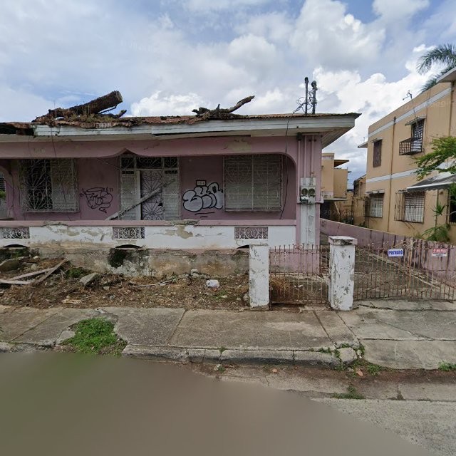 nuisance property at 6V44+24 Mayagüez, Puerto Rico 00680