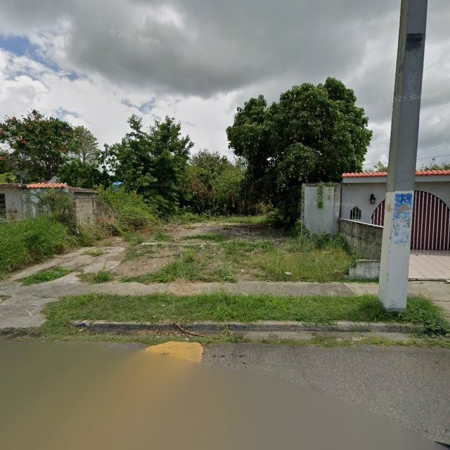 nuisance property at 2CQ7+HH Ponce, Puerto Rico 00716