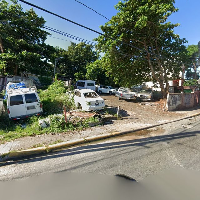 nuisance property at CWVV+FF San Juan, Puerto Rico 00912