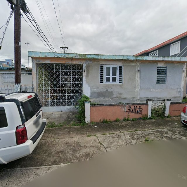 estorbo en CW2H+46 San Juan, Puerto Rico 00921