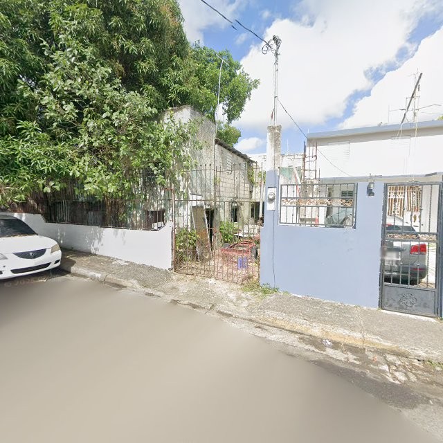 nuisance property at 9XX4+P6 San Juan, Puerto Rico 00925