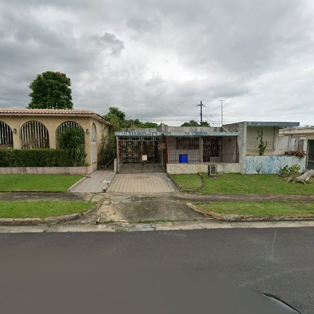Propiedad declarada estorbo público en 9XX9+V5 San Juan, Puerto Rico 00982, San Juan