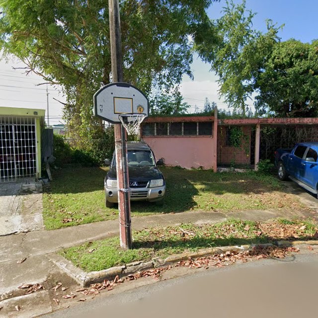 Propiedad declarada estorbo público en C222+RH San Juan, Puerto Rico 00924, San Juan
