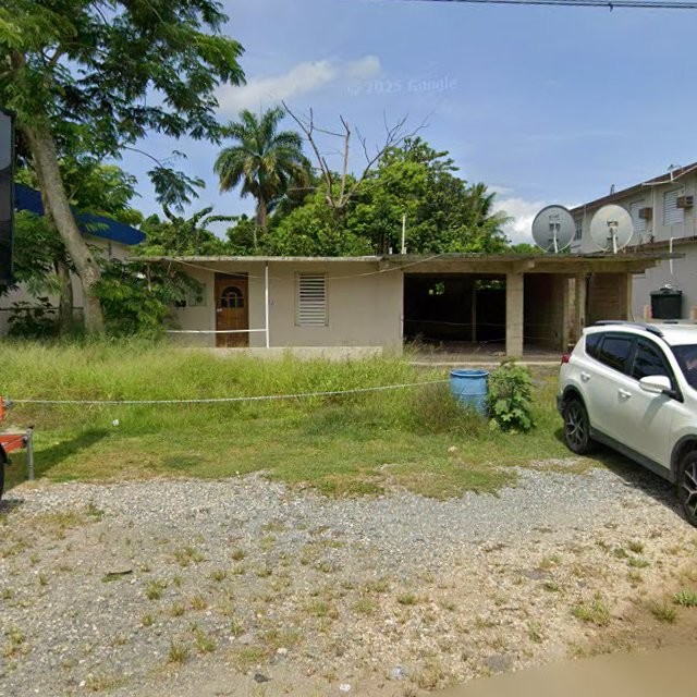 Propiedad declarada estorbo público en 82R2+C7 San Sebastián, Puerto Rico 00685, San Sebastián