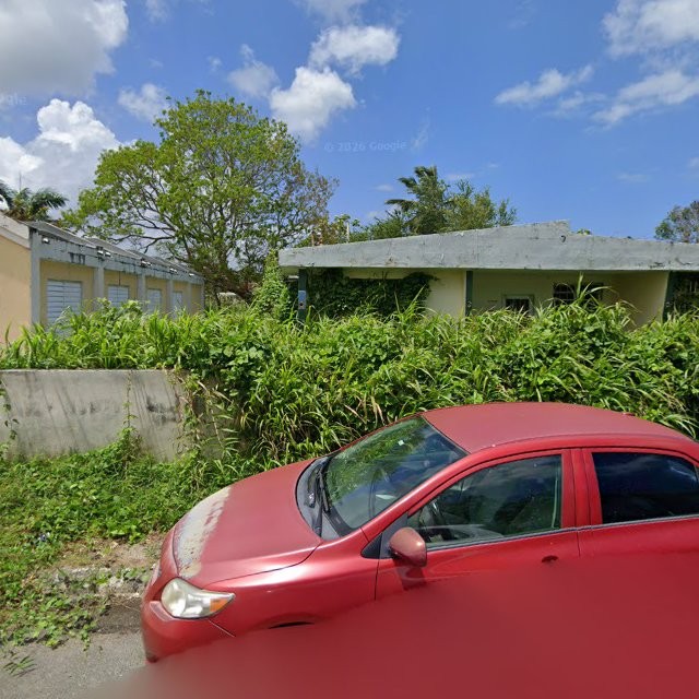 nuisance property at CQV4+9C Toa Baja, Puerto Rico