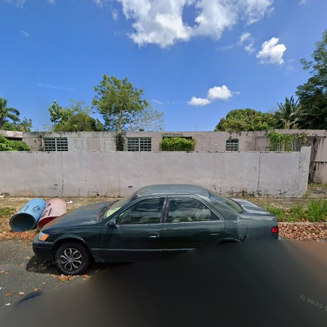 nuisance property at CRRC+7V Toa Baja, Puerto Rico 00966