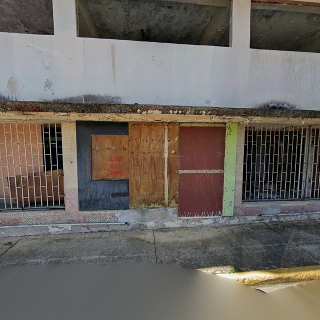 Propiedad declarada estorbo público en CM69+PM Vega Alta, Puerto Rico 00692, Vega Alta