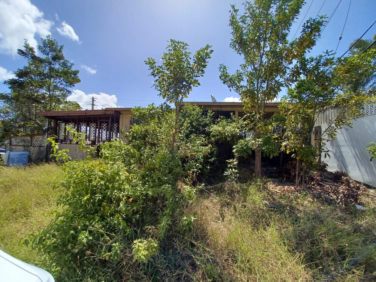 Propiedad declarada estorbo público en 24GQ+F9 Yauco, Puerto Rico 00698, Yauco